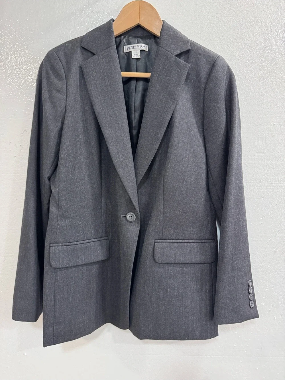 Pendleton Gray Wool Blazer Jacket Women’s 10P Petite Tailored Career Office